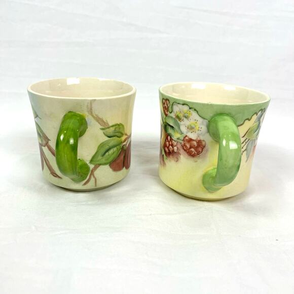 Vintage 1960s Hand Painted Coffee Tea Mugs Floral Fruit Signed 8 Oz Set of 2 - Picture 4 of 7